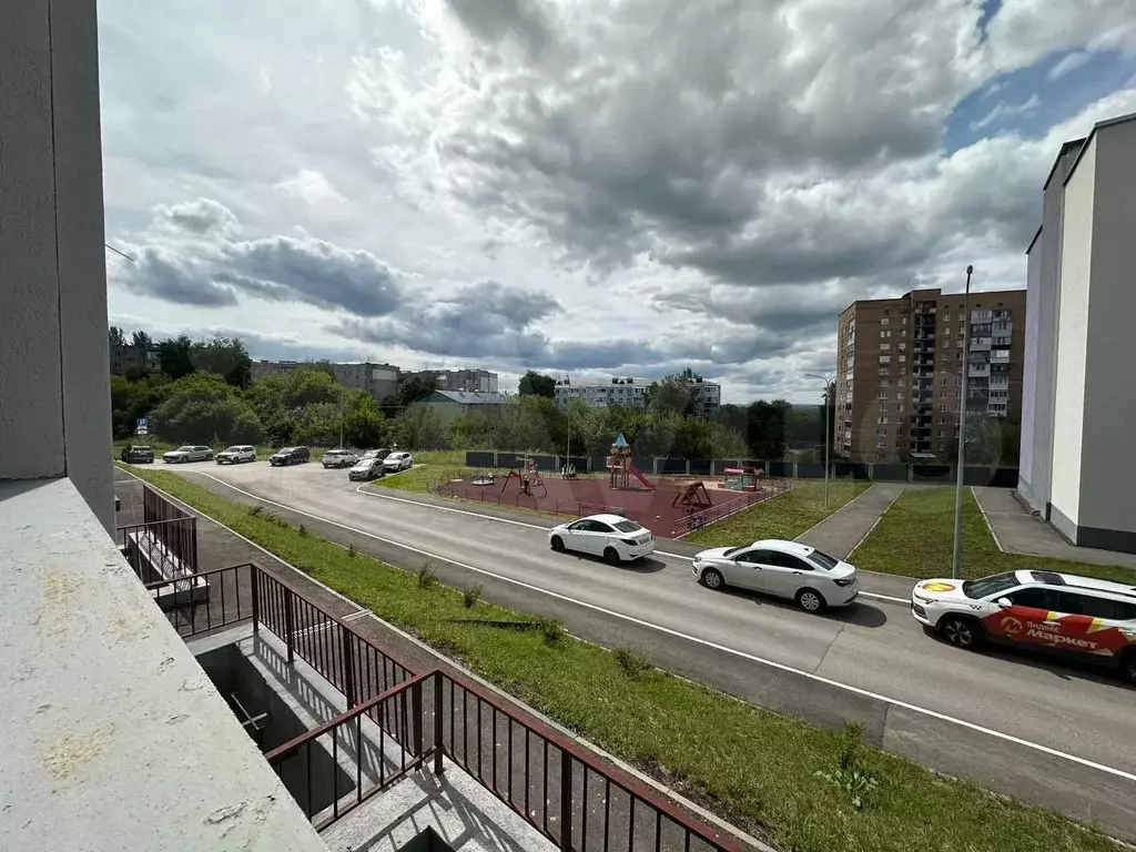 2-к. квартира, 61 м, 1/4 эт. - Фото 1