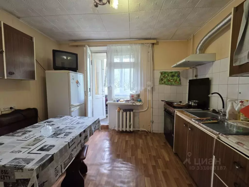 2-к кв. Крым, Симферополь городской округ, Комсомольское пгт ул. ... - Фото 1