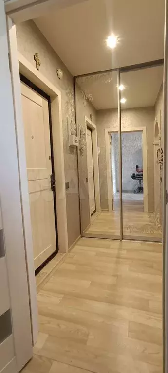 1-к. квартира, 40 м, 8/10 эт. - Фото 1