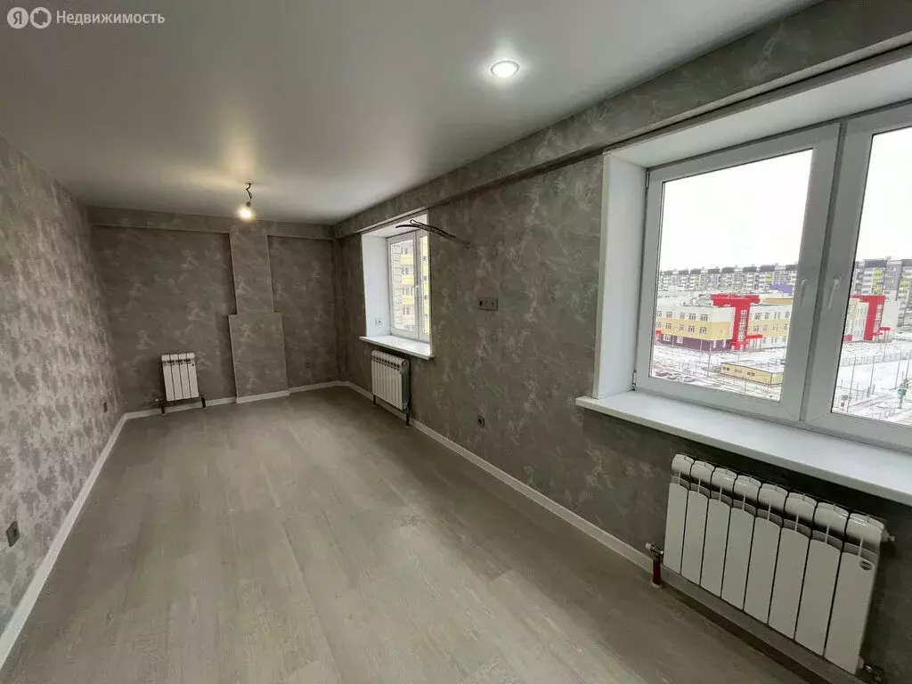 3-комнатная квартира: Брянск, улица Татьяны Николаевой, 8 (63 м) - Фото 1