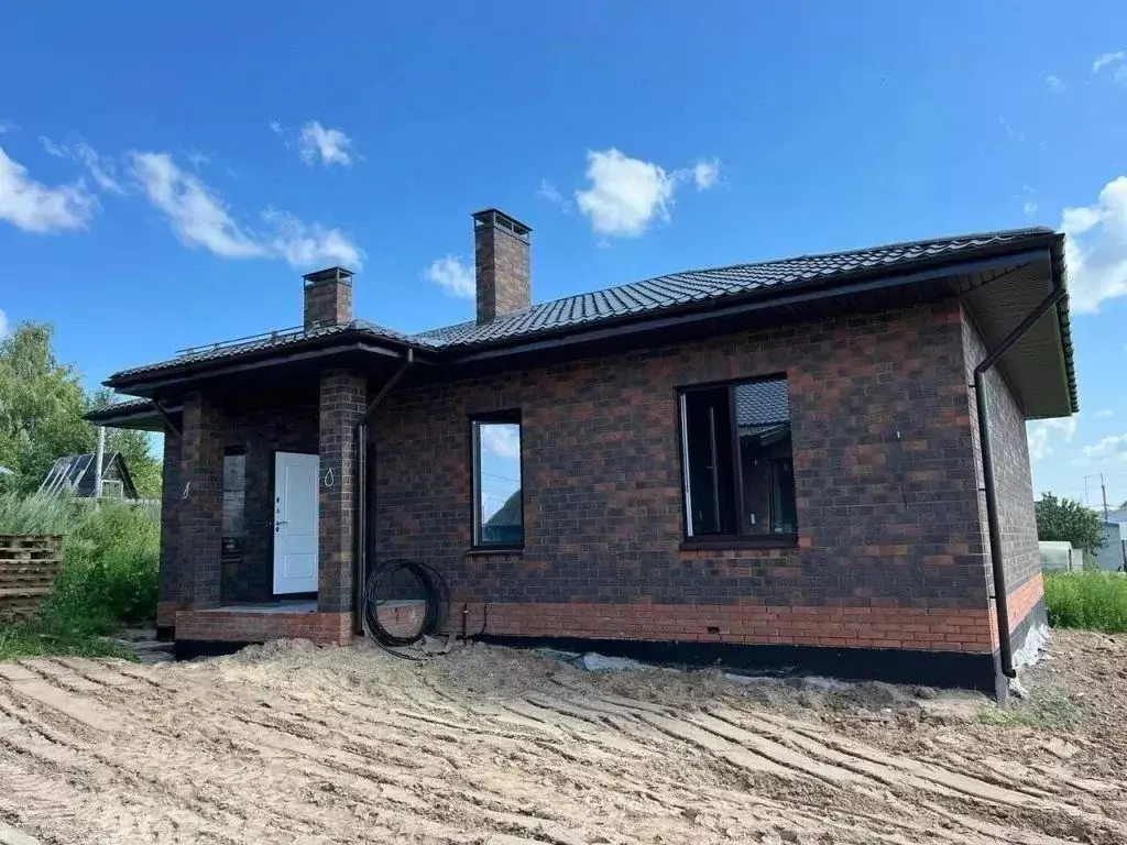 Дом в Оренбургская область, Оренбург пер. Черноморский (160 м) - Фото 1