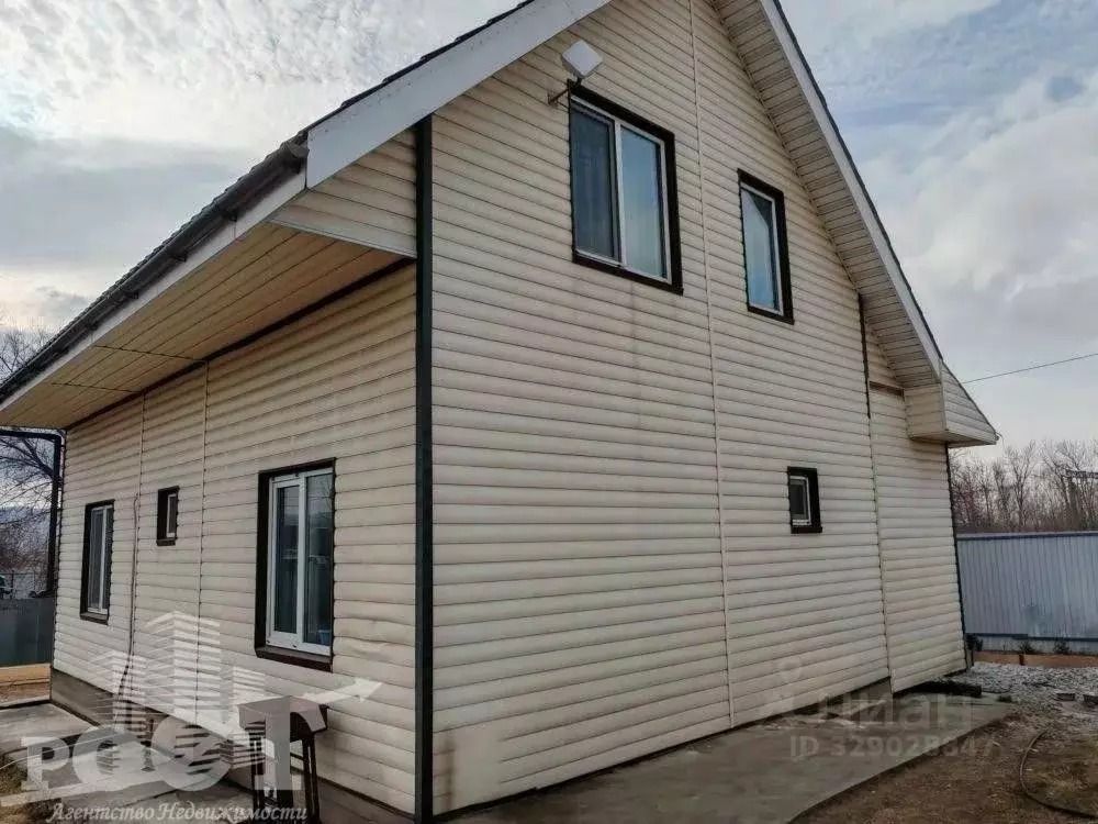 Дом в Приморский край, Артем Хабаровская ул., 22 (94 м) - Фото 1