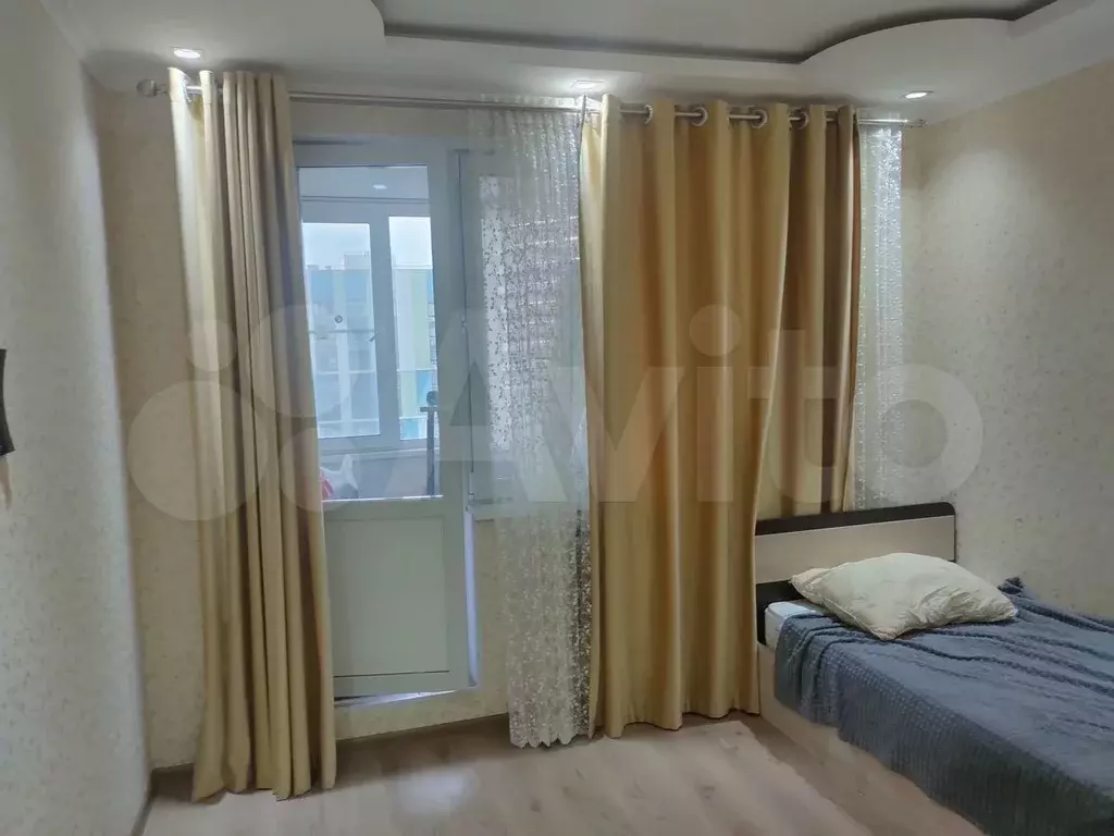 Комната 12 м в 3-к., 16/17 эт. - Фото 0