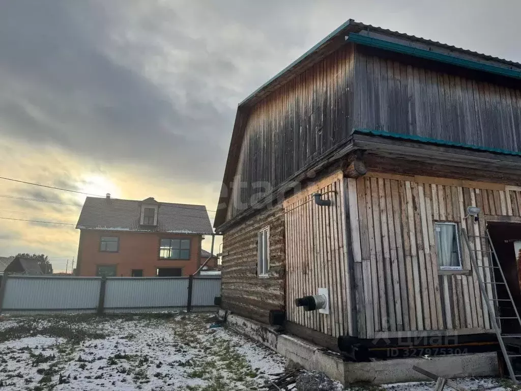 Дом в Тюменская область, с. Ярково ул. Новоселов (110 м) - Фото 1