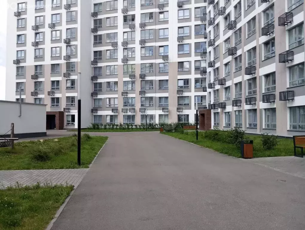 1-комнатная квартира: Пермь, улица Барамзиной, 32 (39.5 м) - Фото 1