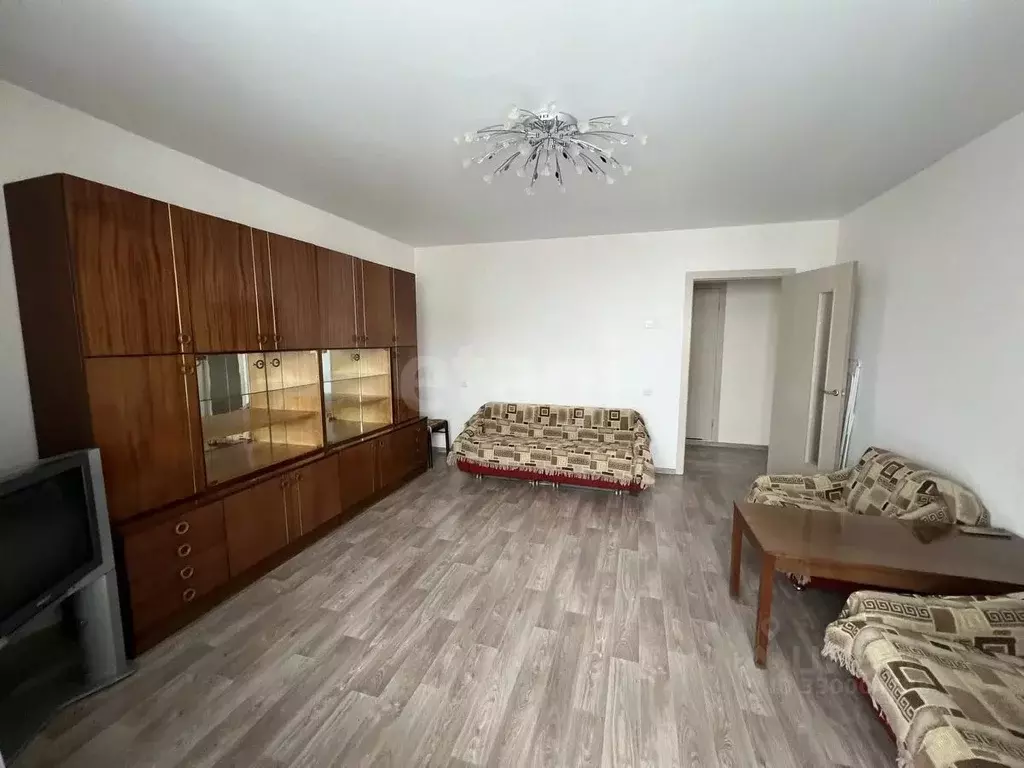 2-к кв. Красноярский край, Красноярск ул. Чернышевского, 120А (58.4 м) - Фото 1