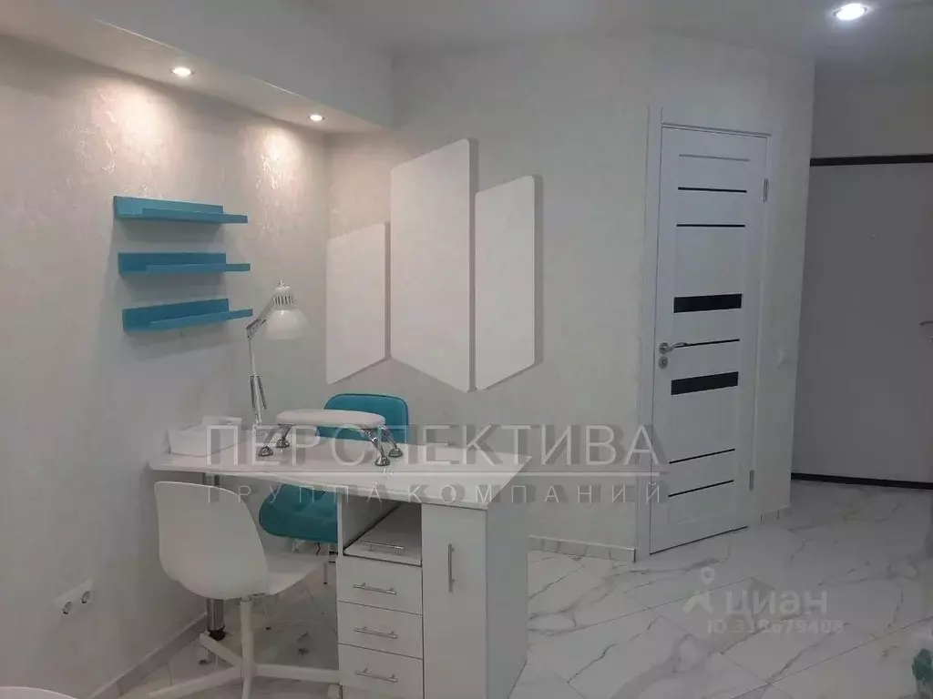 Помещение свободного назначения в Краснодарский край, Новороссийск ул. ... - Фото 0