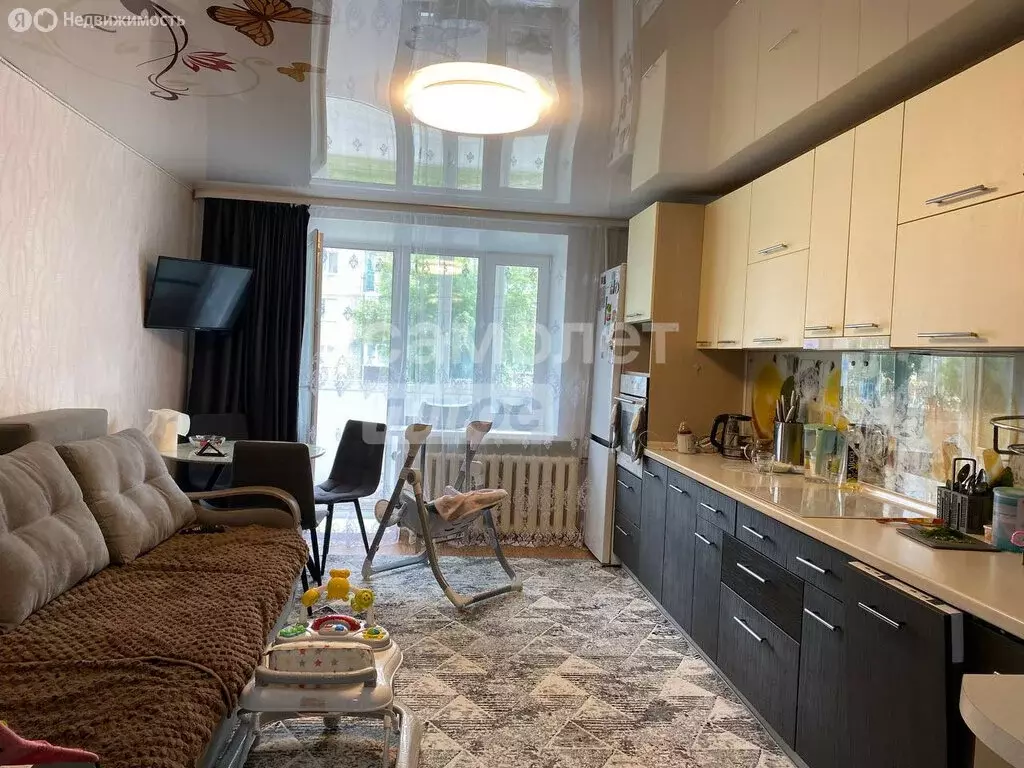 3-комнатная квартира: Заводоуковск, Сибирская улица, 12 (60 м) - Фото 1