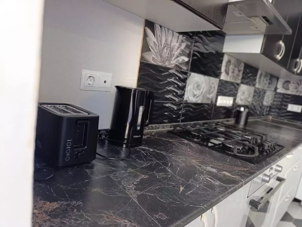 1-к кв. Саратовская область, Саратов ул. Имени П.Ф. Батавина, 13Б ... - Фото 2