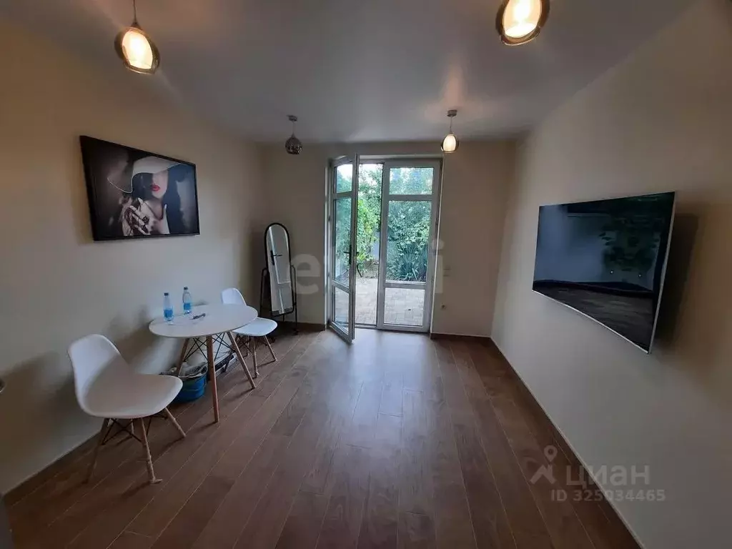 Гараж в Краснодарский край, Геленджик ул. Фадеева, 50 (49 м) - Фото 1