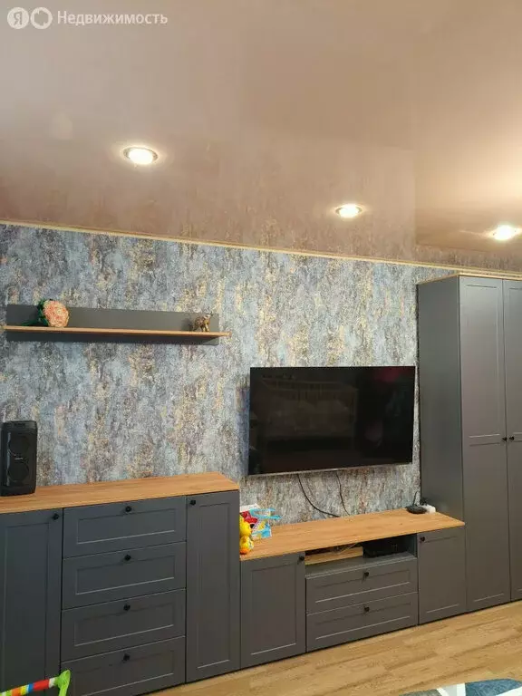 2-комнатная квартира: Верхняя Пышма, улица Калинина, 21/2 (54.1 м) - Фото 0