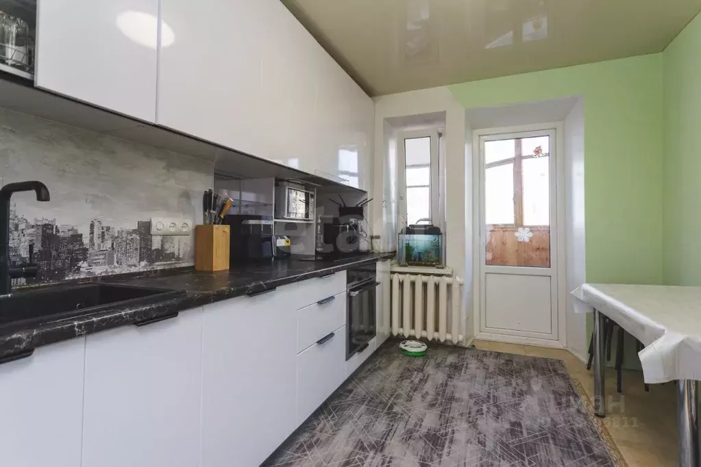 2-к кв. Башкортостан, Уфа ул. Максима Рыльского, 2 (65.4 м) - Фото 1