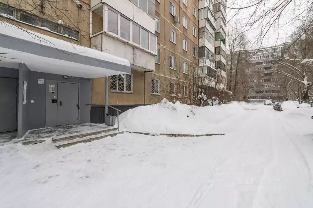 1-к кв. Челябинская область, Челябинск ул. Комарова, 133А (46.0 м) - Фото 2