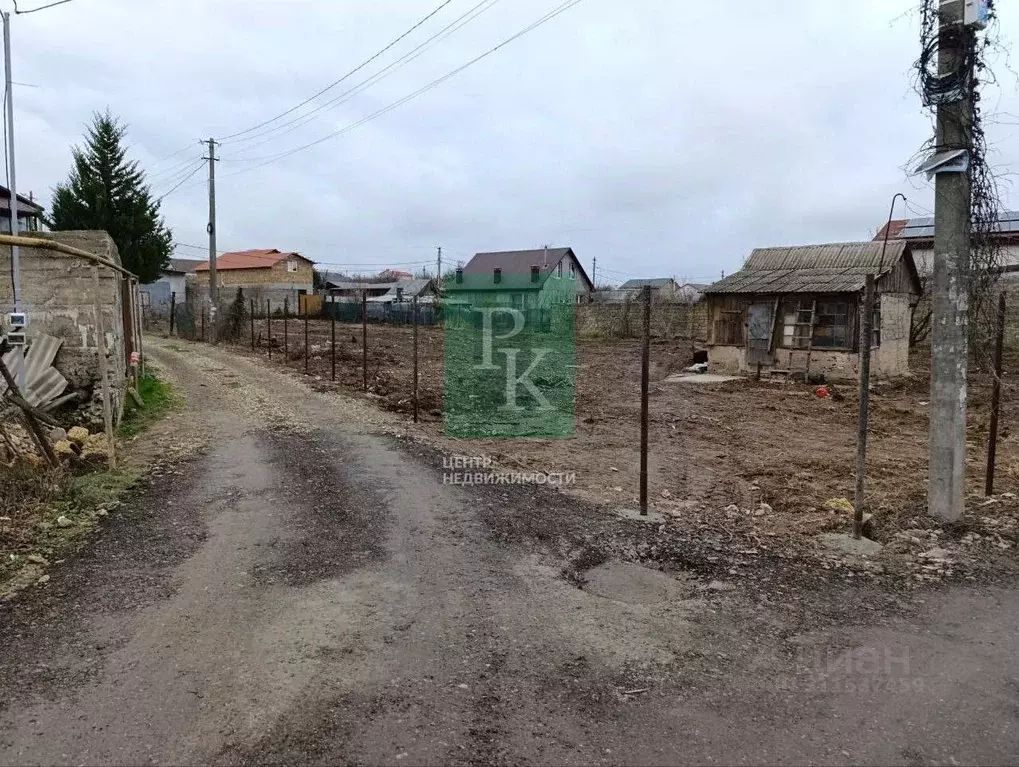 Участок в Севастополь Строитель садовое товарищество, ул. 1-я ... - Фото 0