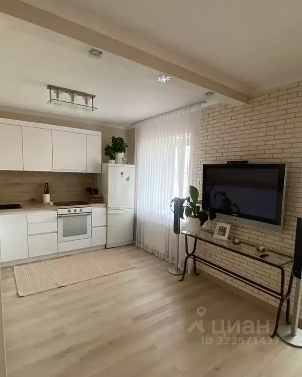 3-к кв. Красноярский край, Красноярск ул. Марковского, 80 (72.0 м) - Фото 1
