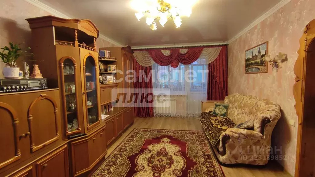 2-к кв. Белгородская область, Старый Оскол Дубрава мкр, 1 кв-л, 10 ... - Фото 1