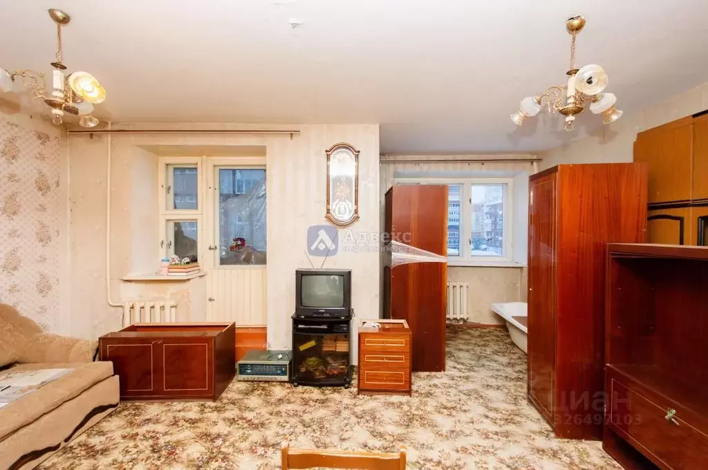 2-к кв. Тюменская область, Тюмень ул. Космонавтов, 6к1 (66.7 м) - Фото 2