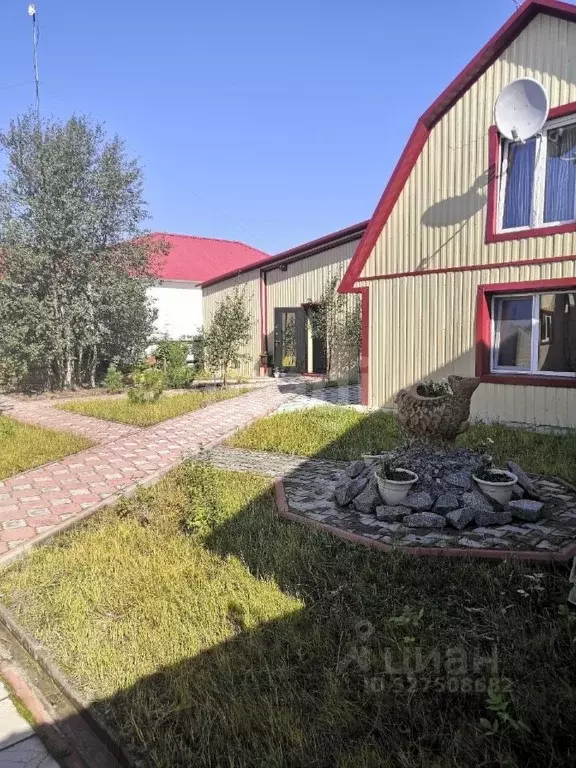 Дом в Ямало-Ненецкий АО, Новый Уренгой Северянин ДНТ, ул. Садовая (140 ... - Фото 1