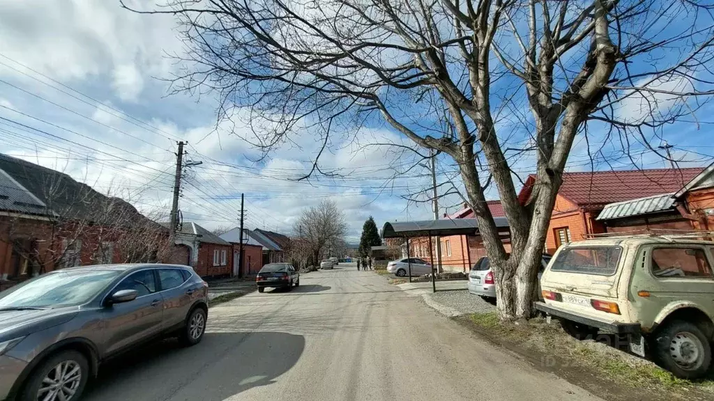 Дом в Северная Осетия, Владикавказ ул. Серафимовича, 27 (35 м) - Фото 2