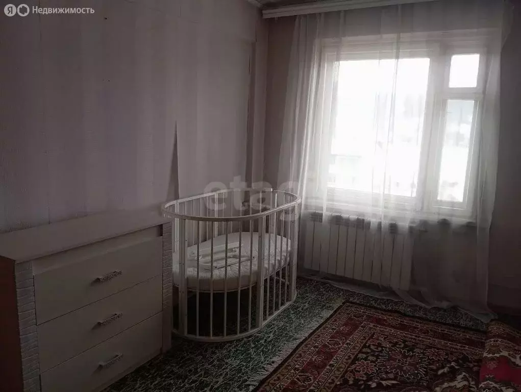 3-комнатная квартира: Бодайбо, улица Петра Поручикова, 11 (62.9 м) - Фото 1
