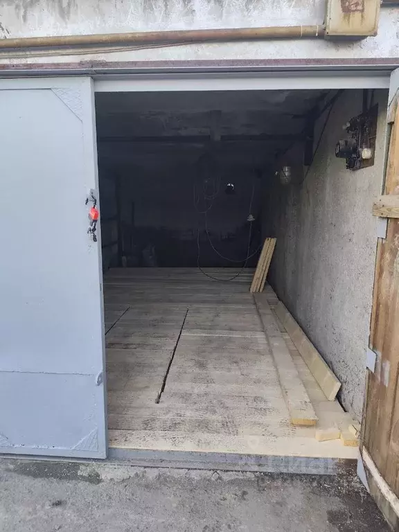 Гараж в Свердловская область, Екатеринбург ул. Волгоградская, 199 (18 ... - Фото 1