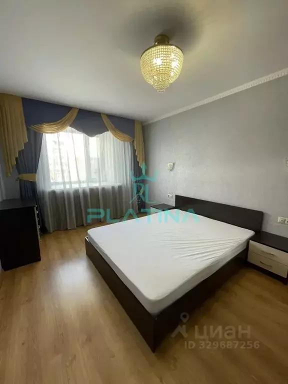 3-к кв. Татарстан, Казань Ленинградская ул., 60Б (80.0 м) - Фото 1