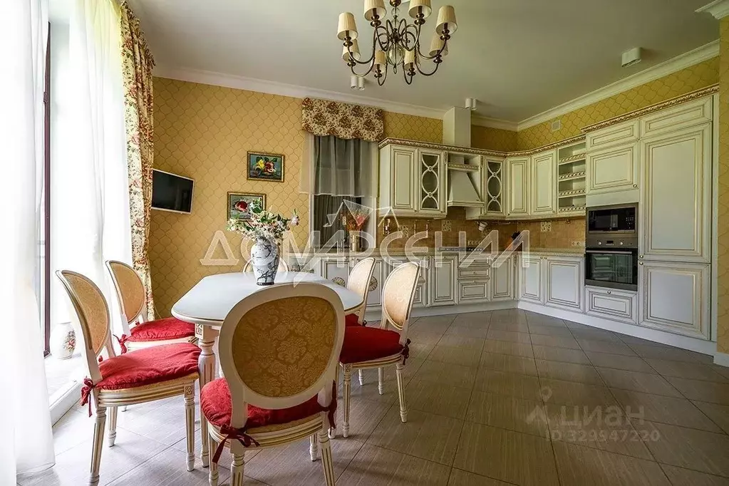 Дом в Москва д. Милюково, ул. Лесная, 50 (370 м) - Фото 2