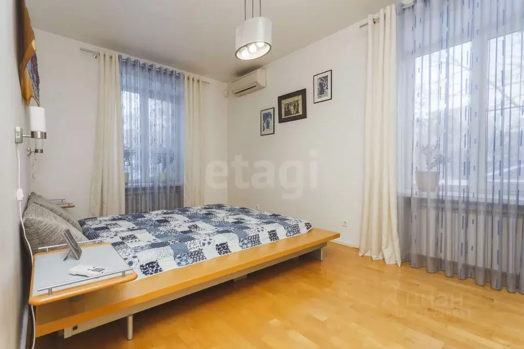 3-к кв. Башкортостан, Уфа ул. Октябрьской Революции, 7/1 (86.6 м) - Фото 2