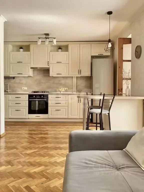 3-к кв. Краснодарский край, Анапа Стахановская ул., 3 (74.4 м) - Фото 1