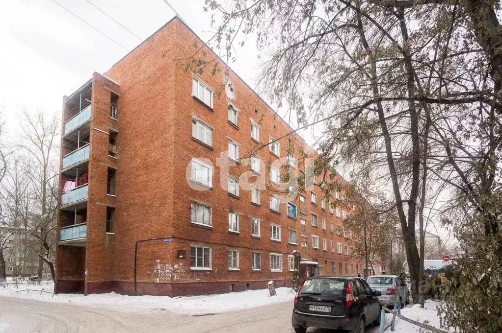 Студия Омская область, Омск Заозерный мкр, ул. Бородина, 44Б (18.0 м) - Фото 0