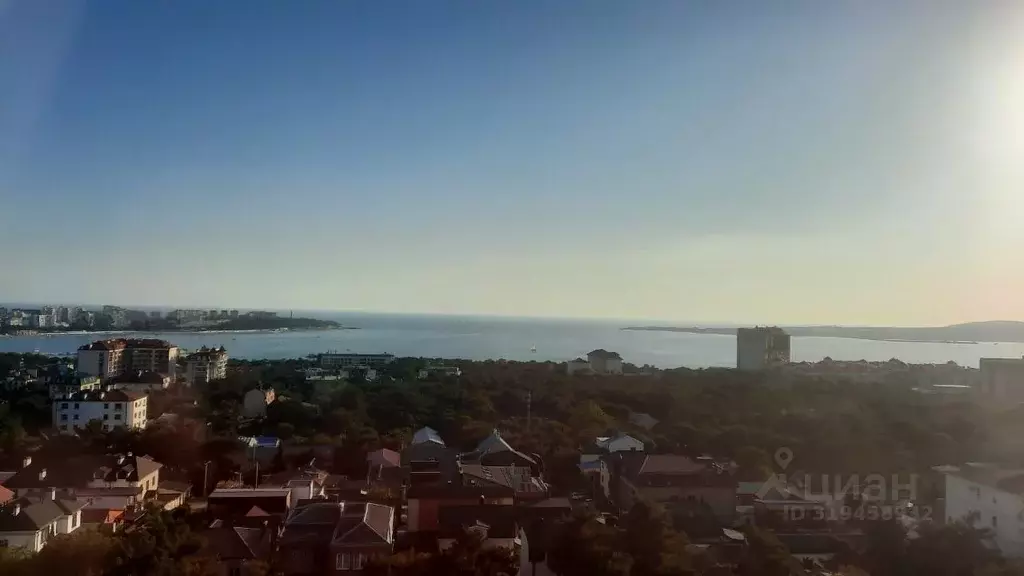1-к кв. Краснодарский край, Геленджик Курортная ул., 14А (57.3 м) - Фото 0