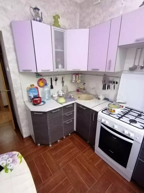 3-к. квартира, 63 м, 1/2 эт. - Фото 0