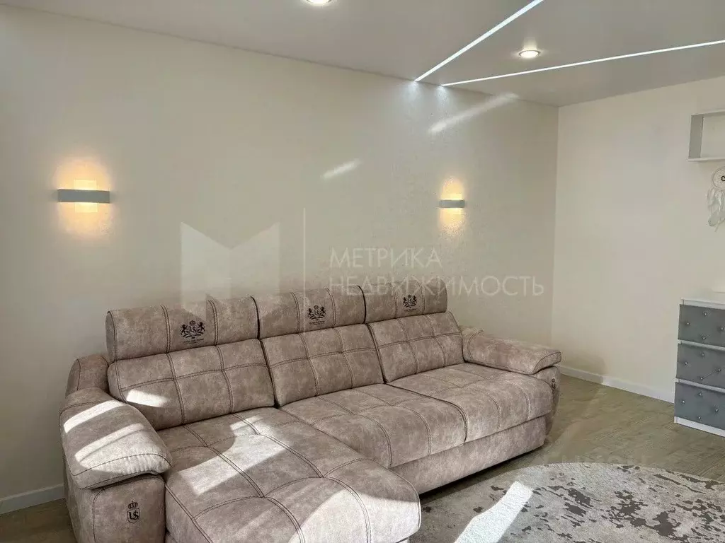 1-к кв. Тюменская область, Тюмень Широтная ул., 136к5 (44.8 м) - Фото 1