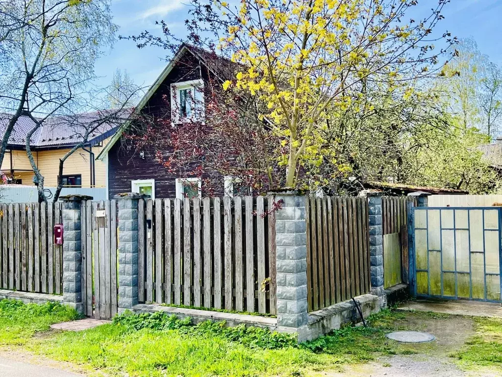 Дом в Санкт-Петербург пос. Лисий Нос, Авиационная ул., 11 (90 м) - Фото 0
