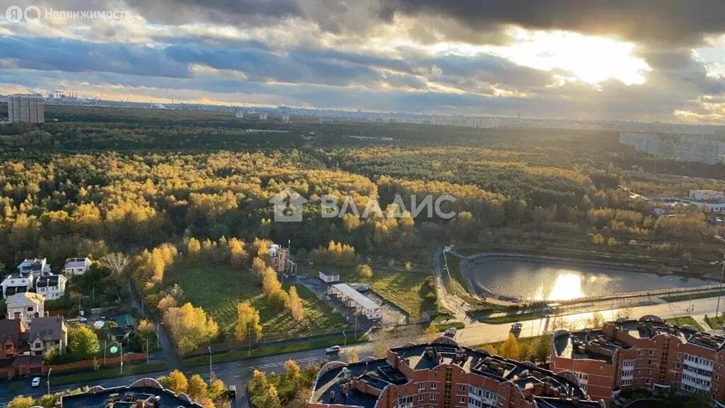 6-комнатная квартира: Москва, Жулебинский бульвар, 5 (255 м) - Фото 1