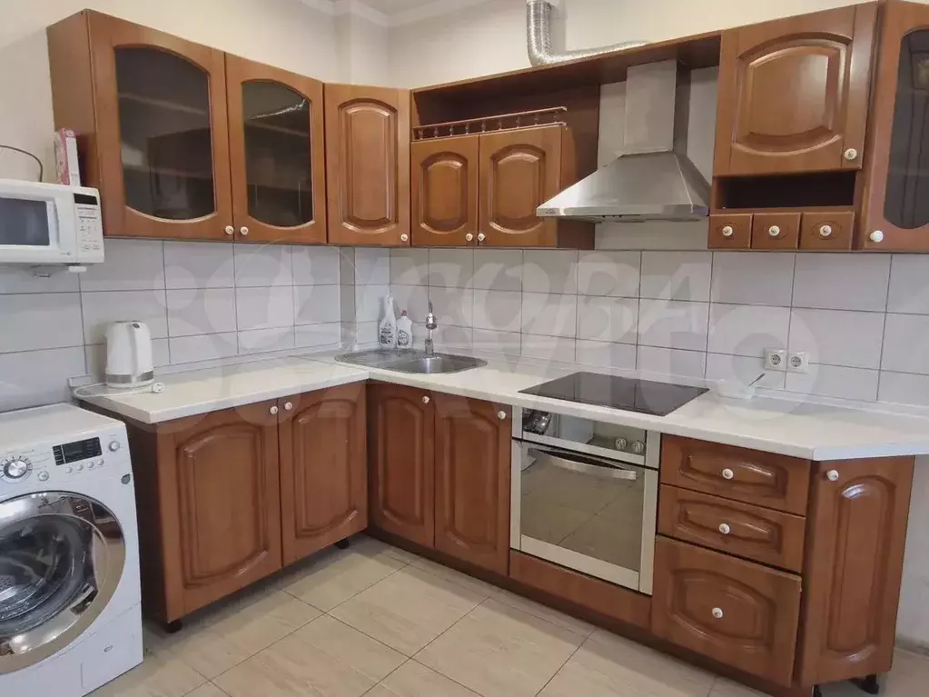 1-к. квартира, 40 м, 4/8 эт. - Фото 0