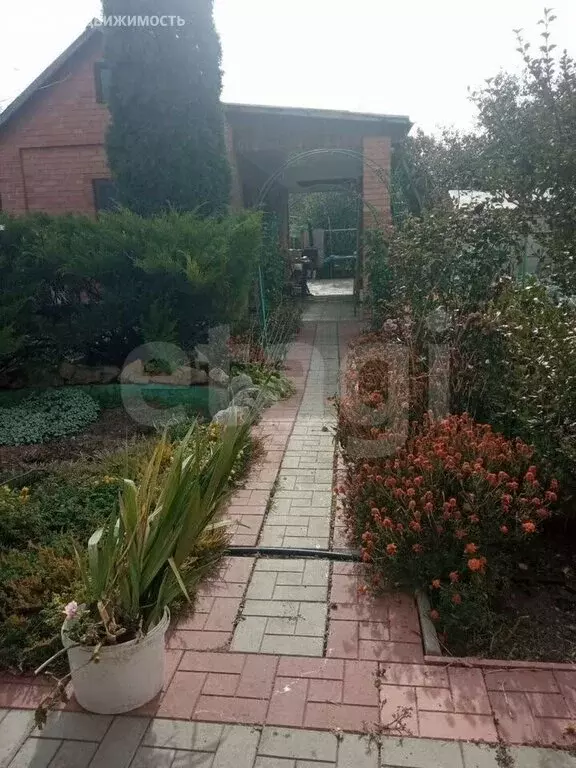 Дом в село Ягодное, Волжская улица (200 м) - Фото 1