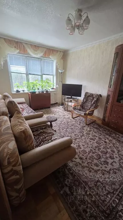 2-к кв. Удмуртия, Ижевск ул. Труда, 50 (43.4 м) - Фото 1