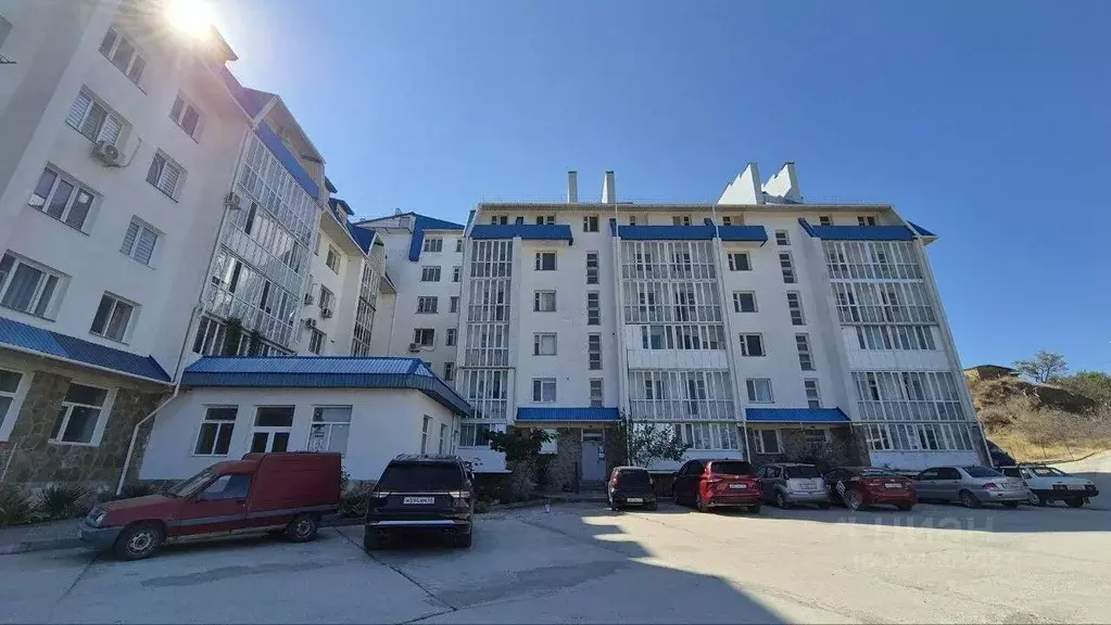 2-к кв. Крым, Судак пер. Суворова, 6 (57.9 м) - Фото 1