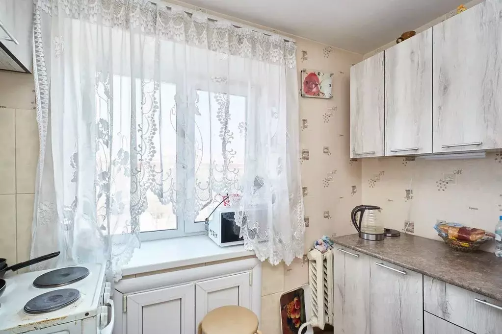 2-к кв. Тюменская область, Тюмень Холодильная ул., 49 (45.8 м) - Фото 1