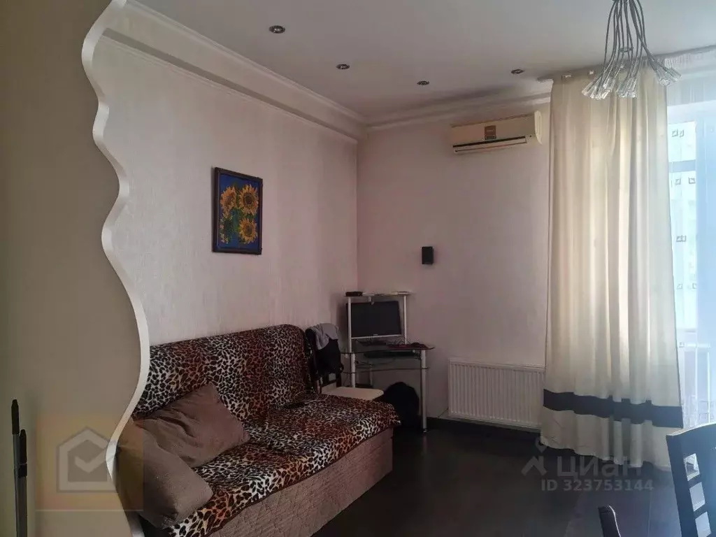 2-к кв. Крым, Симферополь ул. Ростовская, 19А (51.1 м) - Фото 2