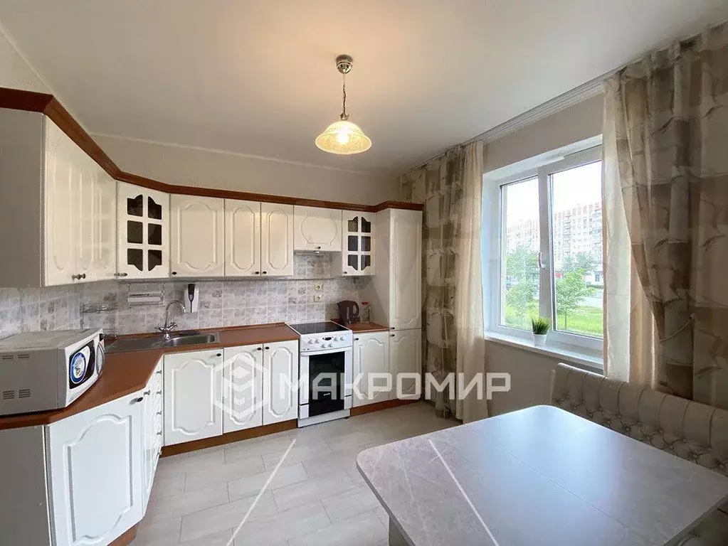 1-к. квартира, 40 м, 3/10 эт. - Фото 1