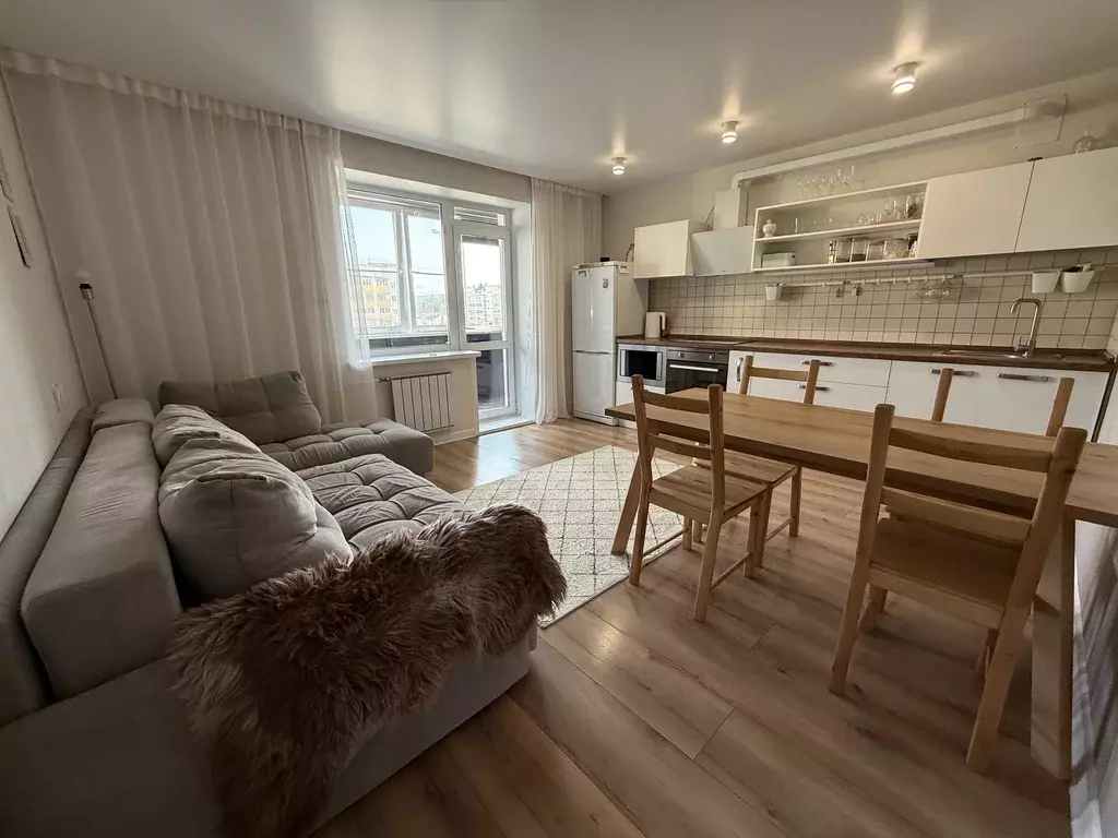 Продаётся 2-к квартира, 59.8 м - Фото 1