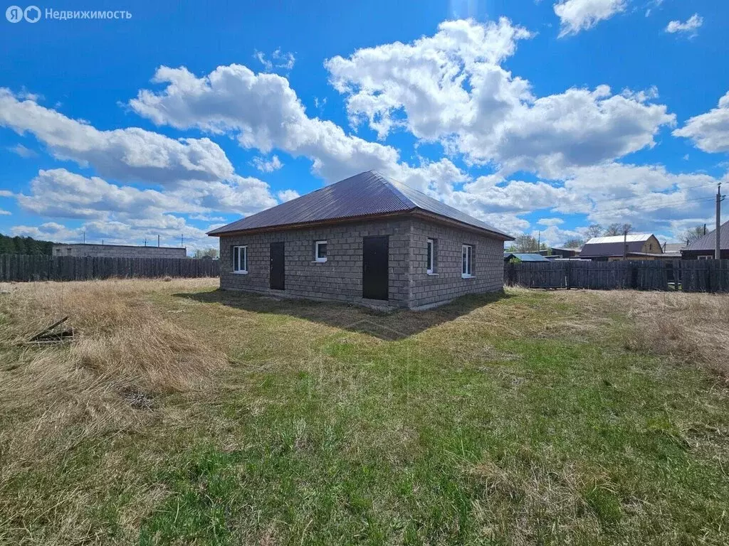Дом в Черемхово, 2-я улица Позднякова (132 м) - Фото 1