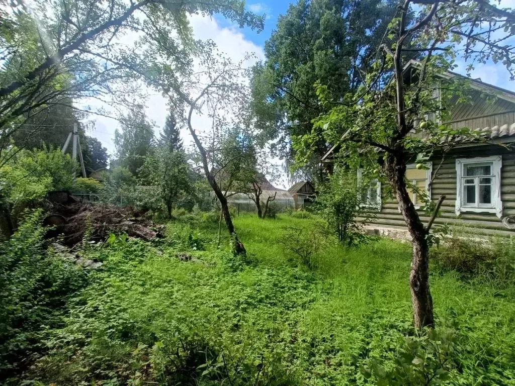 Дом в Ленинградская область, Гатчинский район, Вырица городской ... - Фото 0