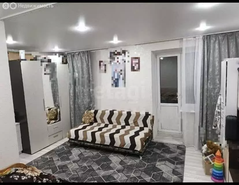 1-комнатная квартира: Миасс, улица 8 Марта, 124 (32 м) - Фото 2