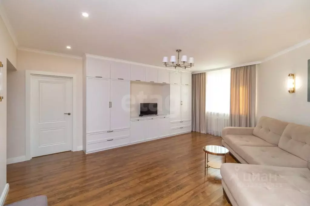 3-к кв. Тюменская область, Тюмень Заречный проезд, 6к2 (86.8 м) - Фото 1