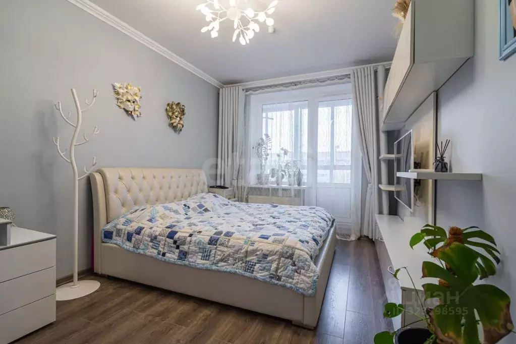 2-к кв. Ленинградская область, Мурино Всеволожский район, пл. ... - Фото 1