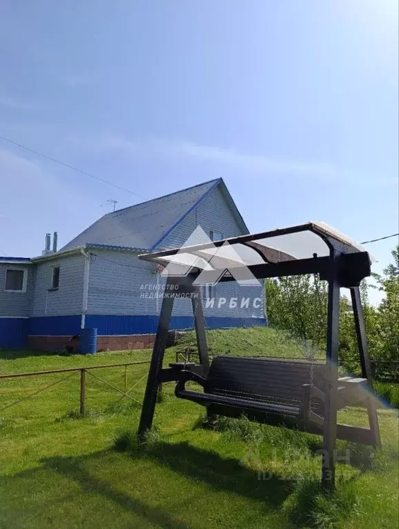 Дом в Алтайский край, Первомайский район, Бобровский сельсовет, пос. ... - Фото 1