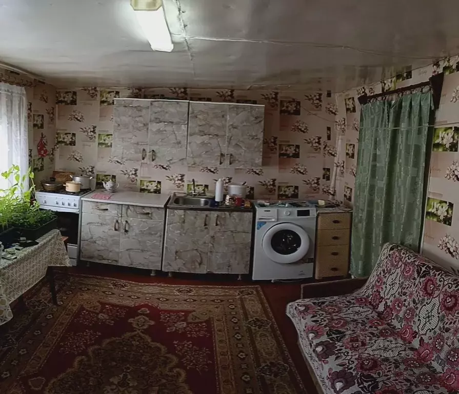 Дом в Оренбургская область, Орск пос. Железнодорожный, ул. Новостепная ... - Фото 0